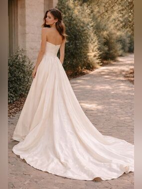 Vintage Alvina Valenta Silk Satin Strapless Wedding Gown Button Back Ivory Dress